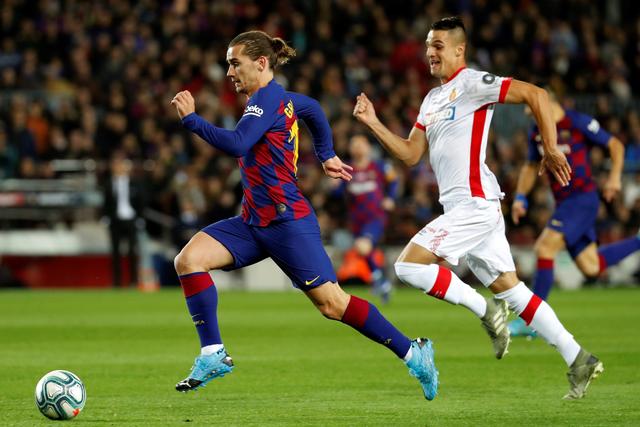 弗格31分辽宁胜四川 西尔扎提15分新疆胜同曦